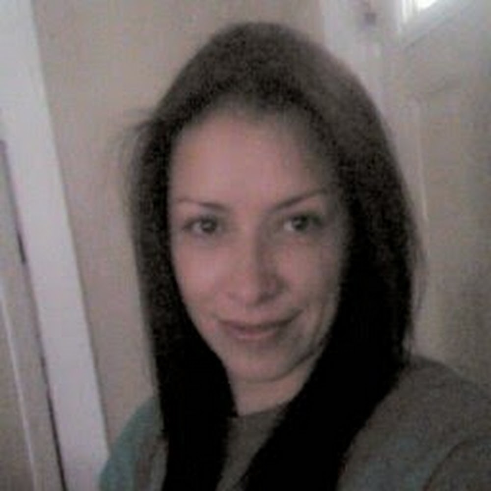 Meet your Posher, Carla